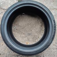 gomme 225 40 19 