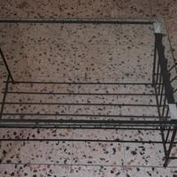 Ufficio: tavolino ferro, cestino, portaombrelli