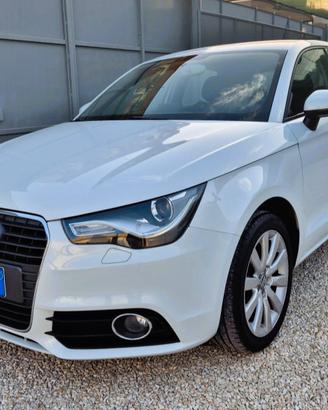 Audi A1 1.6 TDI S tronic line edition plus