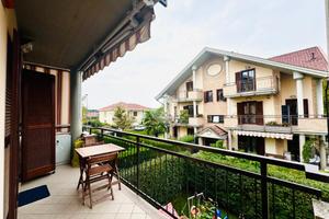 4 LOCALI A LA LOGGIA