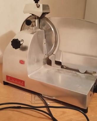 Affettatrice proessionale Aurel 250