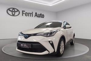 TOYOTA C-hr 1.8h active e-cvt