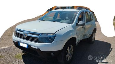 Dacia Duster 1,6 Benzina/GPL anno 2013 incidentata