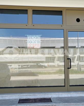 Locale commerciale a Porcia