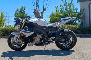 BMW S 1000 R