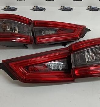Fanalino stop led nissan qashqai dx o sx restyling