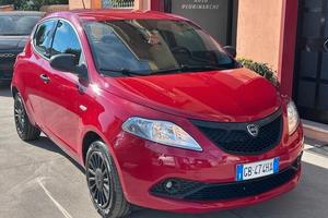 Lancia Ypsilon 1.2 69 CV GPL VENDUTA