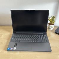 Lenovo Ideapad Slim 3