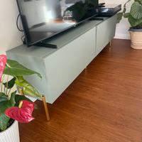 Mobile tv verde salvia con contenitore