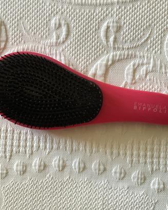 Spazzola capelli sciogli nodi di Emanuela Biffoli