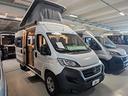 camper-hymer-ayers-rock