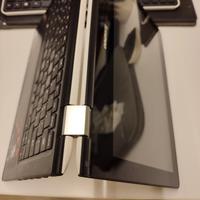 Lenovo Yoga 300