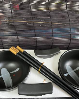 Set da tavola in stile giapponese per ramen