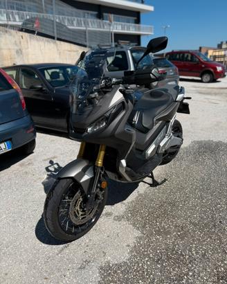 Honda X-ADV 750