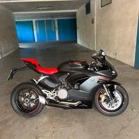 Ducati Panigale V2 2024