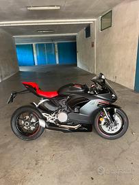 Ducati Panigale V2 2024