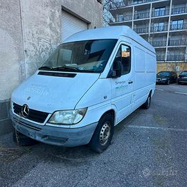 Sprinter Metano Alto e Lungo