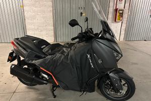 Scooter Xmax 300