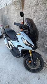 Honda x adv 750 2024 2900km