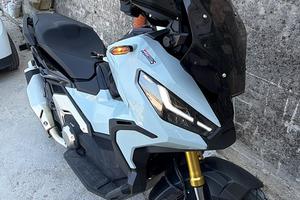 Honda x adv 750 2024 2900km