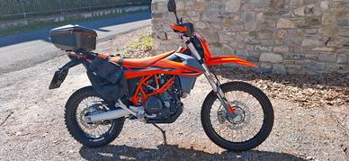 Ktm 690 enduro R giugno 2024
