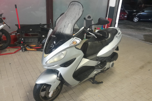 Malaguti madison 200s del 2003 con 30000 km