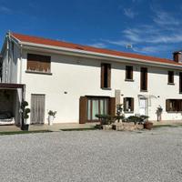 CASA INDIPENDENTE DAGLI SPAZI INTROVABILI CON G...