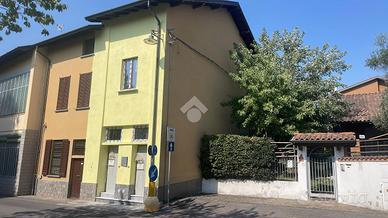 Casa semindipendente a aicurzio