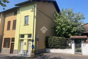 Casa semindipendente a aicurzio