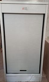 Mobile multiuso con serrandina