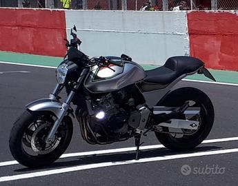 Honda Hornet 