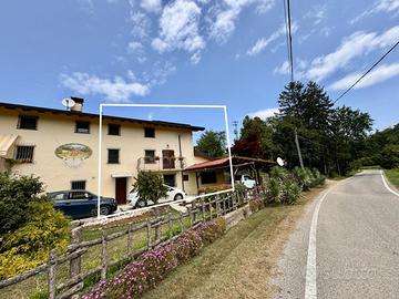 SPAZIOSA CASA TRICAMERE CON GIARDINO