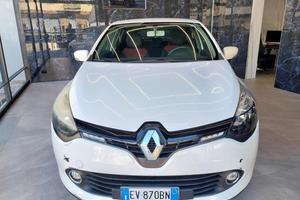 RENAULT Clio 1.5 dCi 8V 90CV (Garanzia 12 Mesi)
