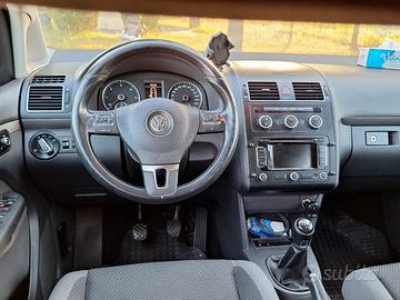VW Touran 1.6 TDI 105 cv– 7 Posti – 2013-240000 km