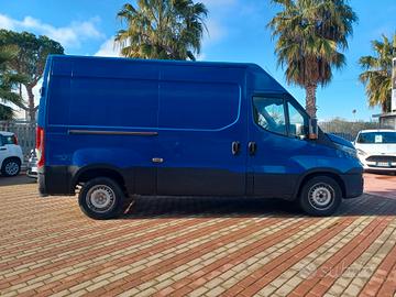 Iveco New Daily 2.3 35S13 .