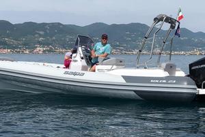 Gommone Salpa Soleil 23,Mercury V6 200cv. Carrello
