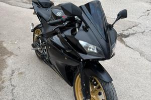 Yamaha YZF R125