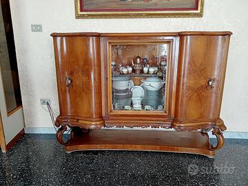 Mobile vetrinetta Chippendale