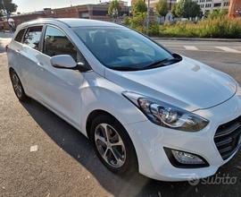 Hyundai i30 Wagon 1.6 crdi Business 110cv 5p