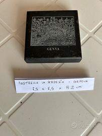 Piastrella ardesia rappresentante Genova 