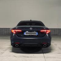 Alfa Giulia - 2.2 AT8