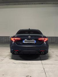 Alfa Giulia - 2.2 AT8
