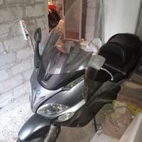 Piaggio x9
