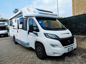 Elnagh T-Loft 582 - Semintegrale con letto nautico