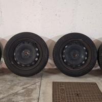4 Ruote Complete Lancia Y 185/55 R15 Goodyear
