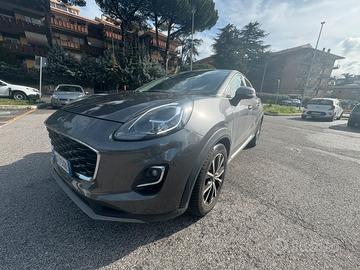 Ford Puma Hybrid 2021