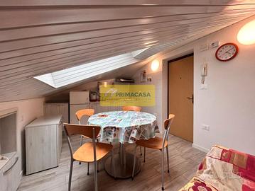 Mansarda a 100 Mt dal mare Rif 2197