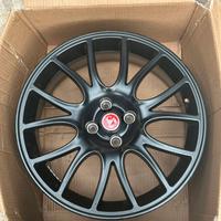 cerchi tributo Ferrari abarth 17”