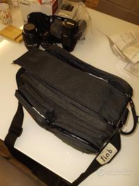 custodia per macchina fotografia e obiettivi