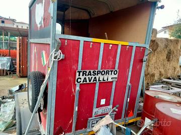 Trailer Rimorchio Trasporto Cavalli